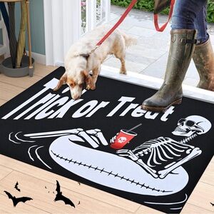 NWT Black‎ & White Funny Halloween Skull Doormat 18” x 30”
